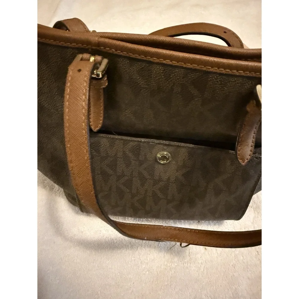 Michael Kors‎ hand bag - Picture 2 of 7
